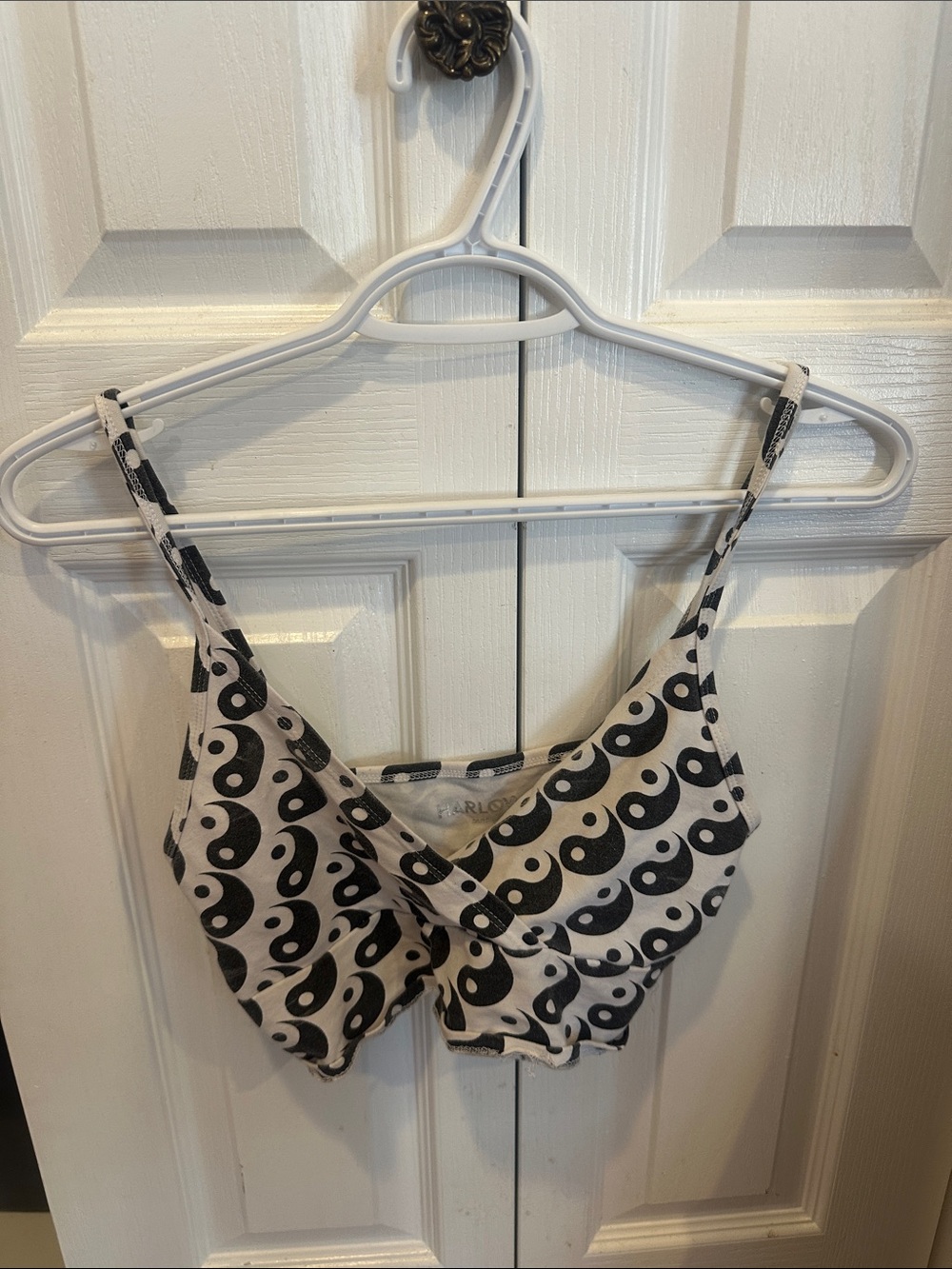 Harlow Black & White Yin Yang Crop Tank